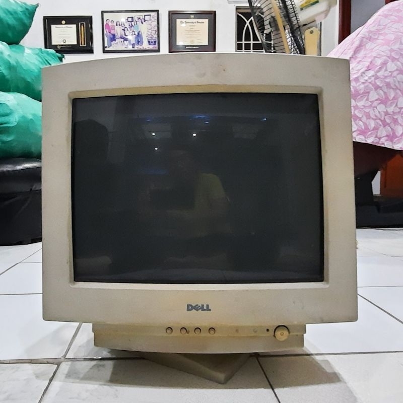 Màn hình vi tính CRT 14 17inch cổ (trắng) .kienstore726 | BigBuy360 - bigbuy360.vn