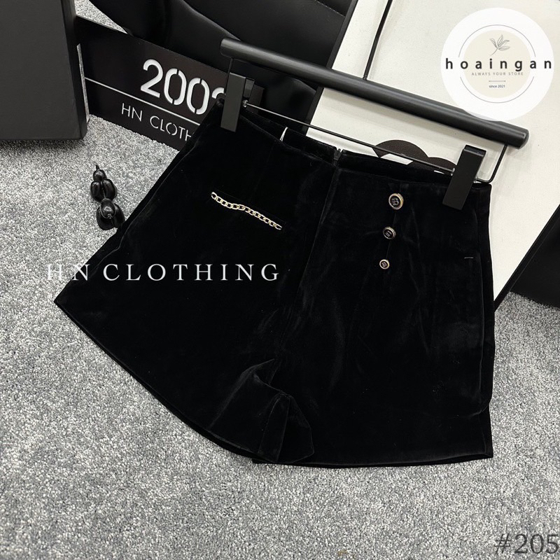 Quần Sooc Nhung Khoá Sau Cúc chữ Hàng hai Lớp siêu Đẹp
