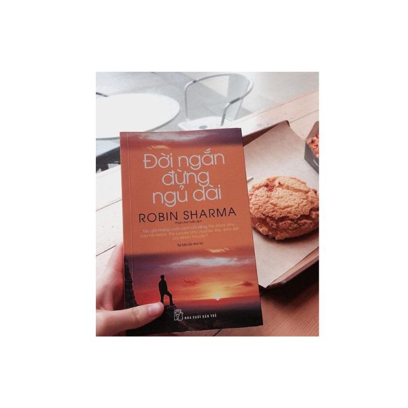Sách - Đời ngắn đừng ngủ dài