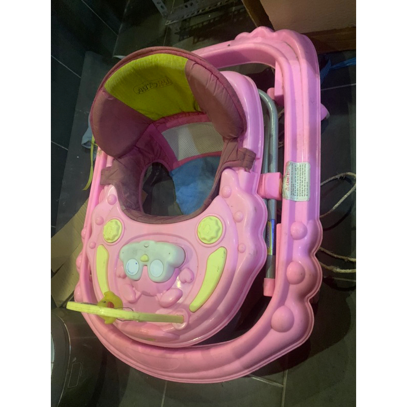 Thanh lý xe chòi 4 chân