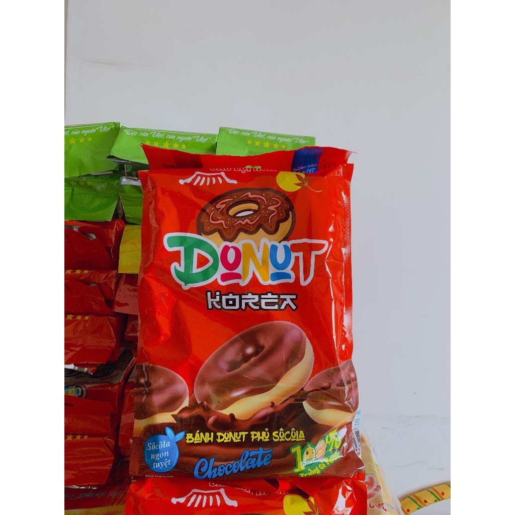 BỊCH 12 CÁI, 1 CÁI 27 GRAM,BÁNH DONUT VỊ SOCOLA VÀ VỊ DÂU CAO LỢI HƯNG, Bách Hóa Anh Thư,Bánh ăn vặt ngon và rẻ