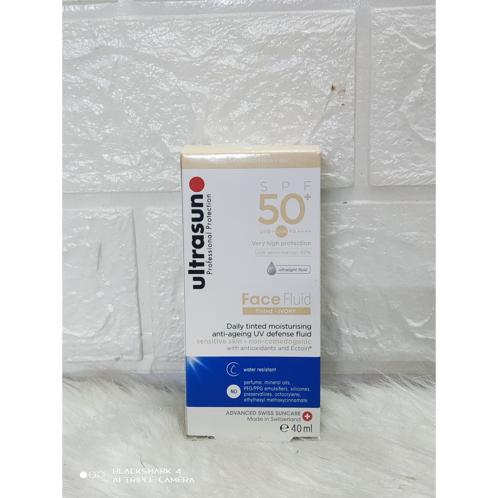 Kem Chống Nắng và Dưỡng Da Mặt Có Màu ULTRASUN SPF50+ 40ML