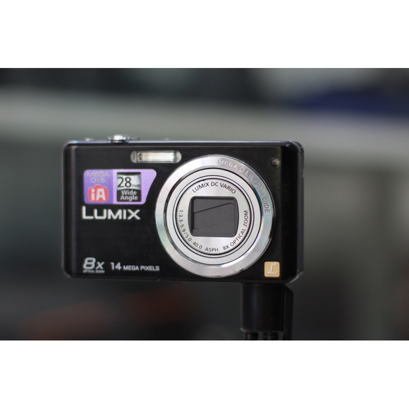 Máy ảnh Panasonic DMC- FH20