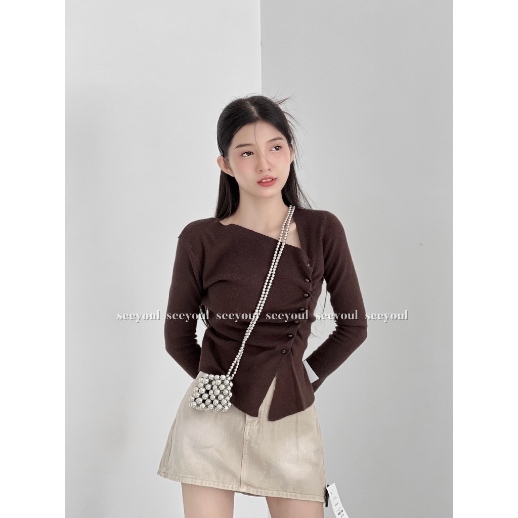 Áo len kiểu đính cúc chéo-4460