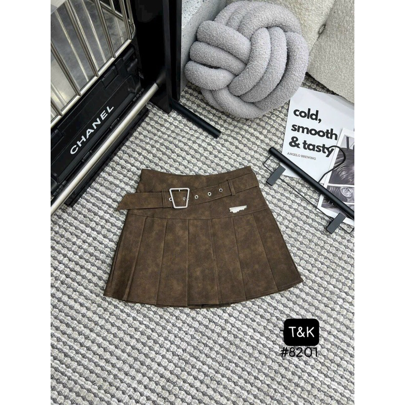 Chân váy da xếp ly kèm tag khoá sẵn quần bảo hộ