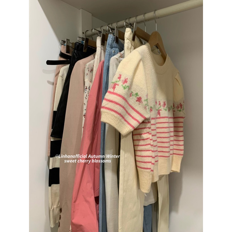 Áo Len kẻ tay cộc thêu hoa STYLEKOREAN 956 // Hàng có sẵn🇰🇷