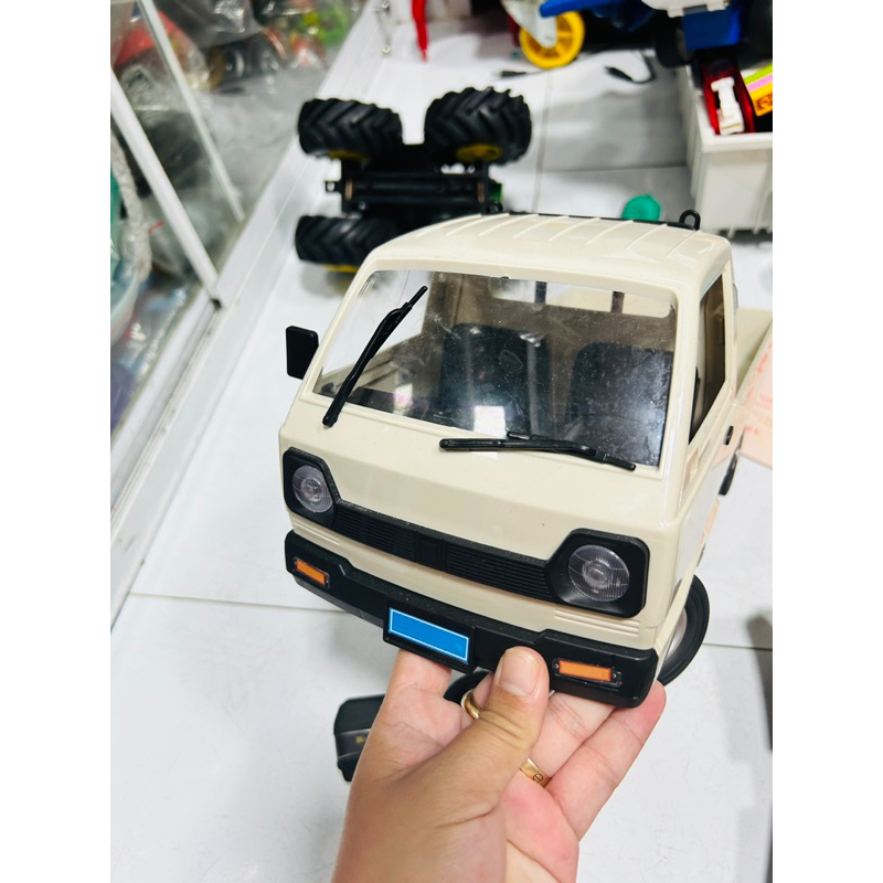 Xe tải điều khiển pin sạc size của Nhật  D12 RC Car Simulation Drift Truck 260 Scale 1/10 chính hãng