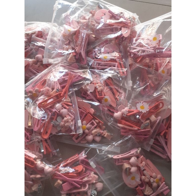 Set Kẹp tóc mái 19 chi tiết hình lợn màu hồng dễ thương cho bạn gái