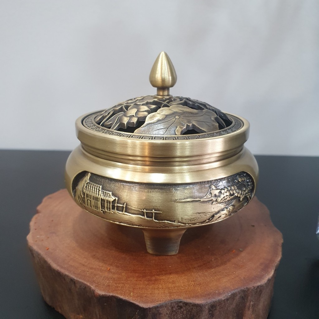 Lư Đồng Xông Trầm Hương, Lư đáy bằng và đáy 3 chân thiết kế sang trọng, Tặng lót chống cháy và bầu cắm nhang hồ lô