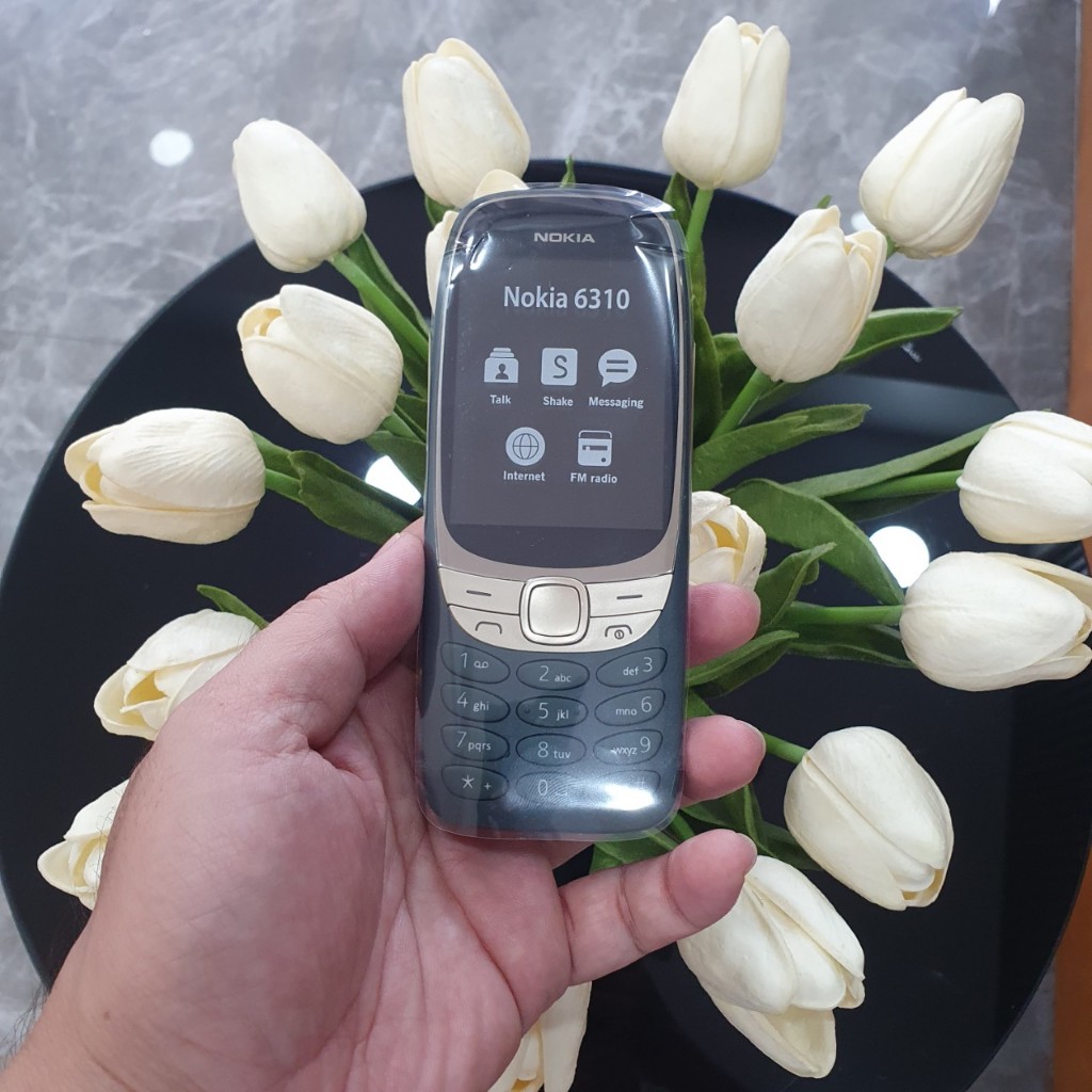 Điện Thoại Nokia 6310  - Dùng 2 Sim Loa To, Sóng Khỏe, Màn Hình To, Kèm Pin sạc  bh 06 th