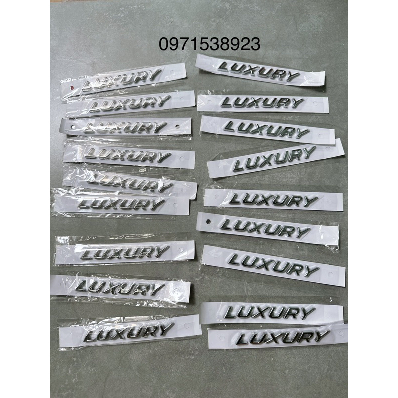 CHỮ LUXURY PREMIUM DÁN ĐUÔI XE MAZDA KIA CAO CẤP GIÁ RẺ