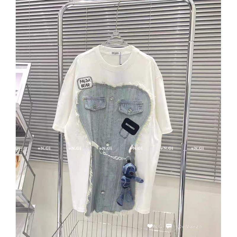 Áo phông 13de marzo phối jeans xích gấu bông