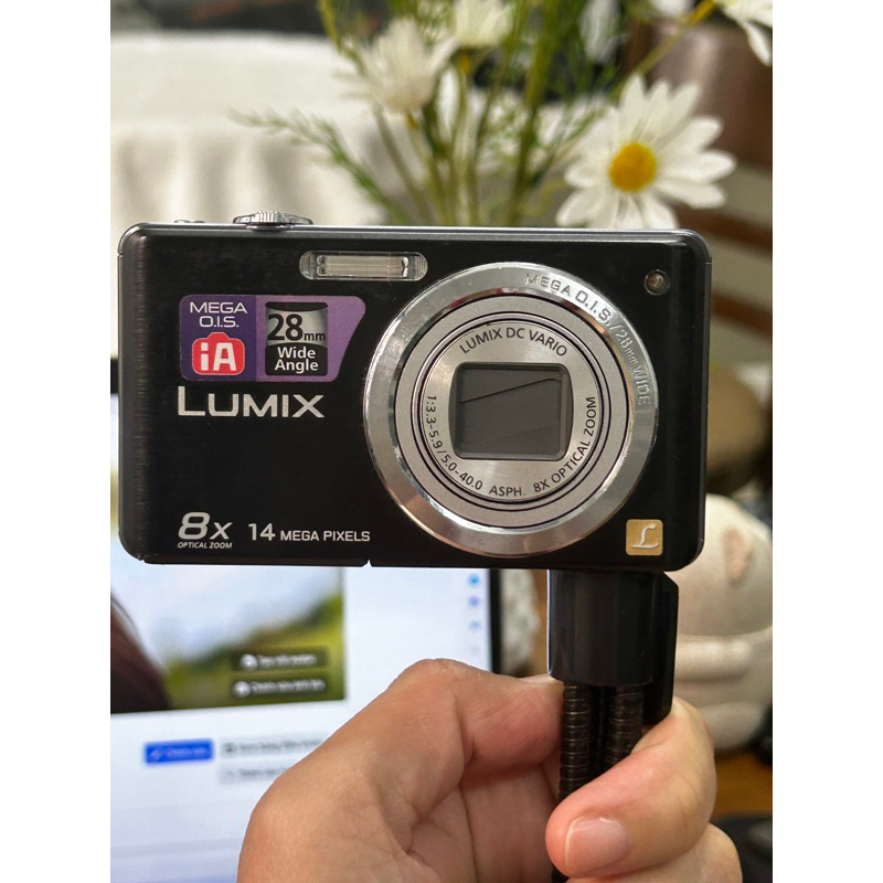 Máy ảnh Panasonic DMC- FH20