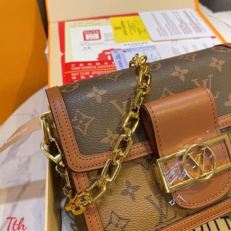 Túi Xách Nữ  DauPHIN Size 21,25 cmBản Vip2  Box Nam Châm Nguyên Siu Đeo Chéo Đeo Kẹp Nách Sang Chảnh M