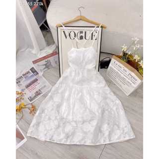 ĐẦM MAXI GẤM HOA ĐAN DÂY SAU