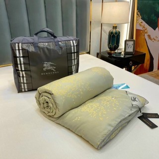 Chăn lụa tơ tằm Ksleep 𝐁𝐔𝐁𝐄𝐑𝐑𝐘 nhập khẩu cao cấp
