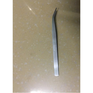 cây nhip gắp chỉ máy vắt sổ