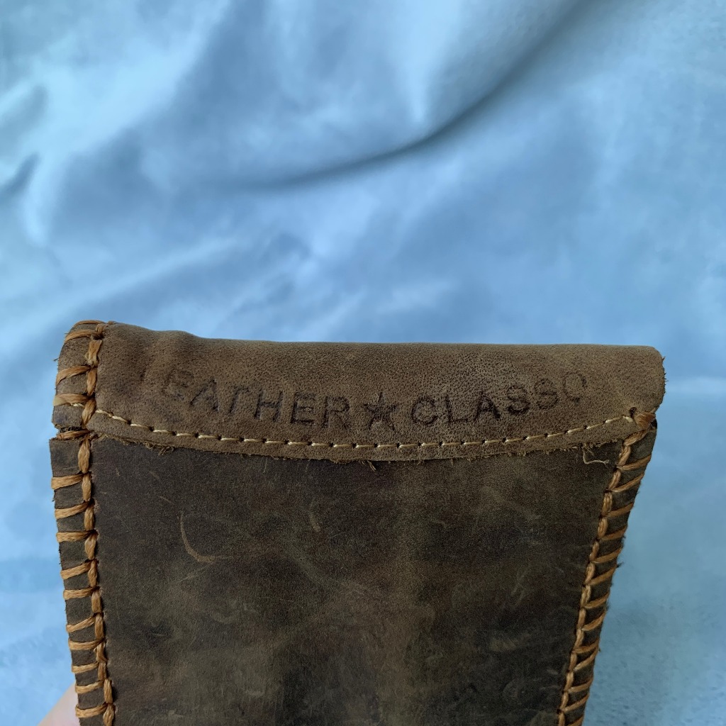 Ví da thật nam Tommy