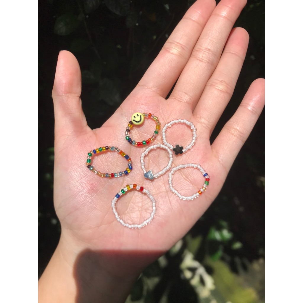 Nhẫn handmade, hạt cườm, nhiều màu vui vẻ hạnh phúc