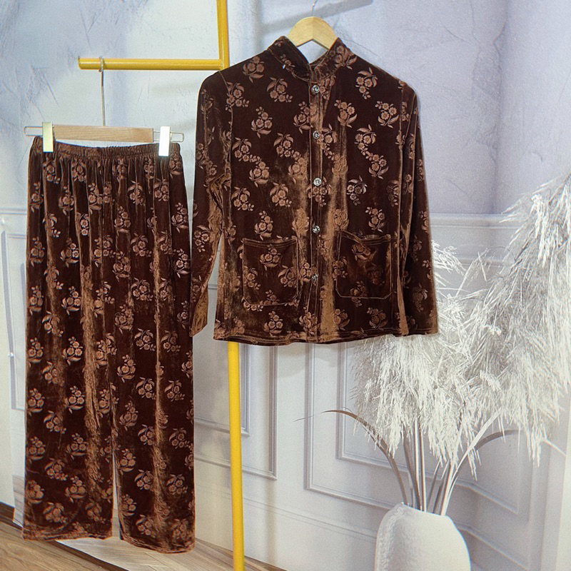 Đồ bộ nữ trung niên thu đông vải nhung cao cấp cho bà cho mẹ mặc nhà làm quà tặng 20/10 đi chơi tết