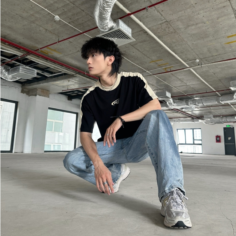 Áo thun nam nữ local brand unisex Boizclub Stripe lines