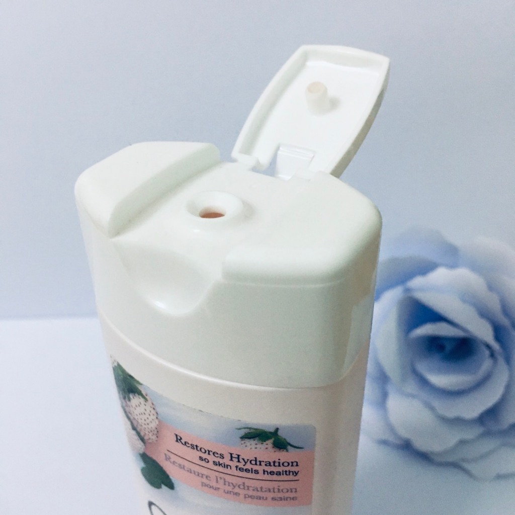 Hàng Mỹ Sữa Tắm OLAY Fresh Outlast Cung Cấp Vitamin B3 Dưỡng Da Sáng Mịn Hương Thơm Nhẹ Nhàng 89ml