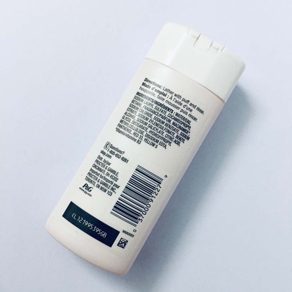 Hàng Mỹ Sữa Tắm OLAY Fresh Outlast Cung Cấp Vitamin B3 Dưỡng Da Sáng Mịn Hương Thơm Nhẹ Nhàng 89ml