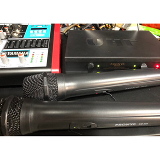 Mixer + micrô khong dây
