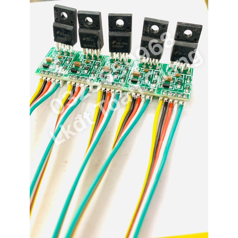 Bo nguồn LCD đa năng 5dây chạy Q0565