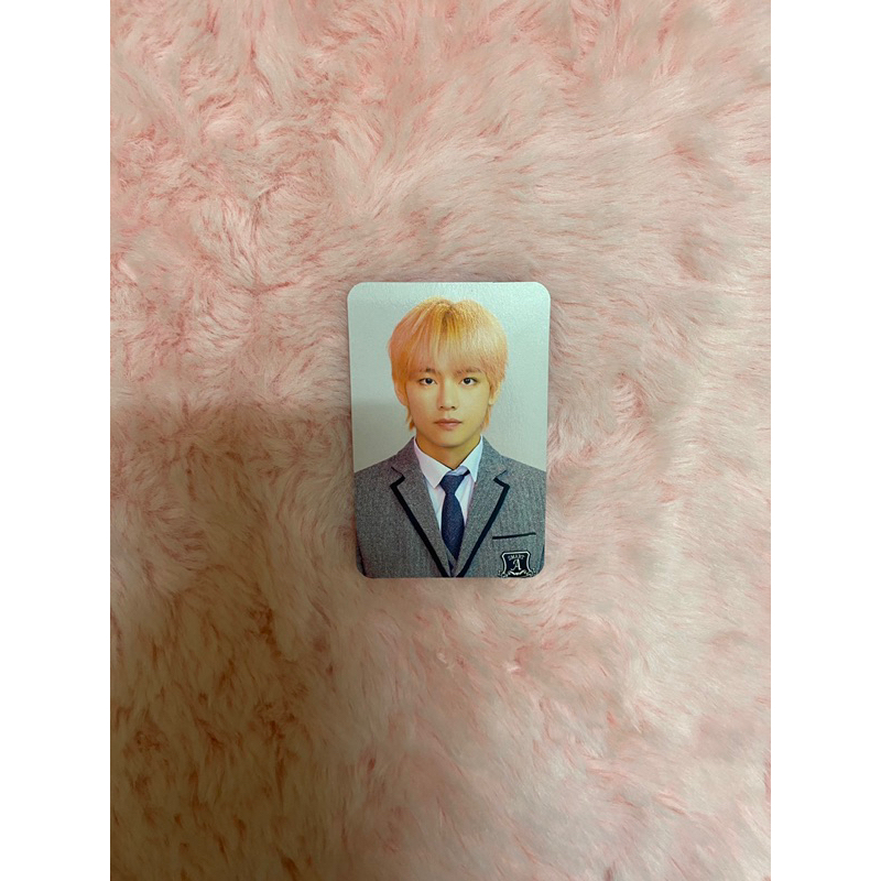 Card BTS Official. Card Taehyung. Card Tae học sinh