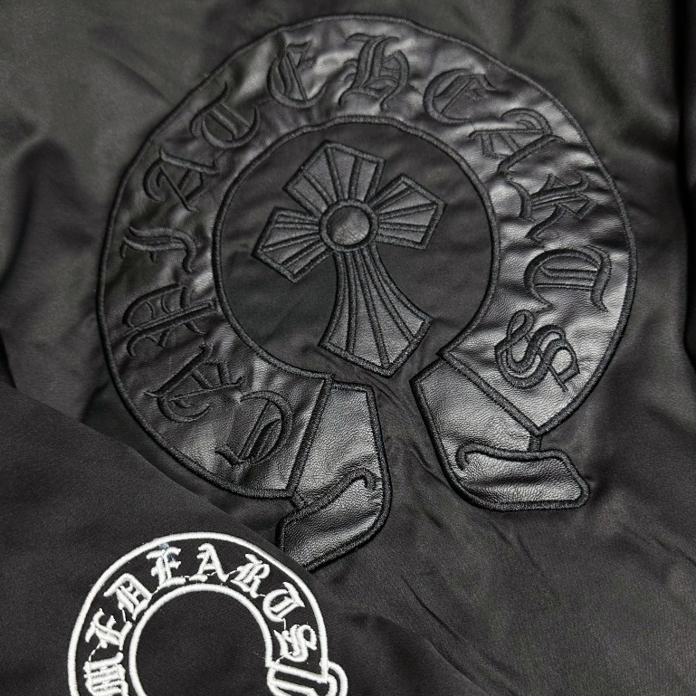 Áo Khoác Gió Bomber Bản Chom Me LoGo Thêu Da Tỉ Mỉ_Áo Khoác Bomber Nam Nữ Hai Lớp Fom Tàu