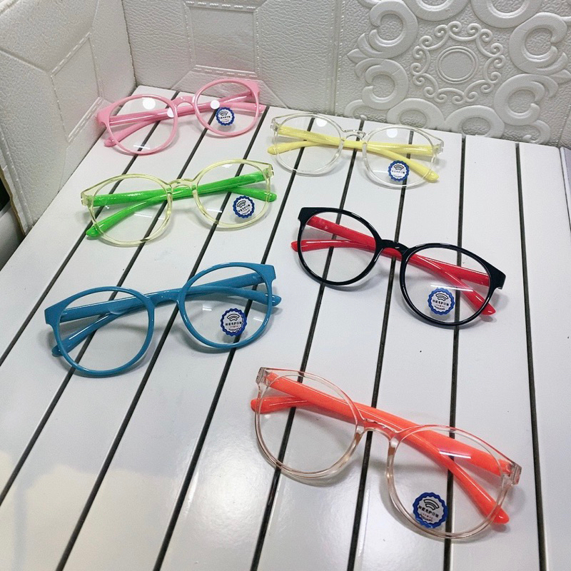 mắt kính,mắt kính cho bé ,kính chống bụi ,kính chống uv400 , kính gọng dẻo dễ đeo Mk88