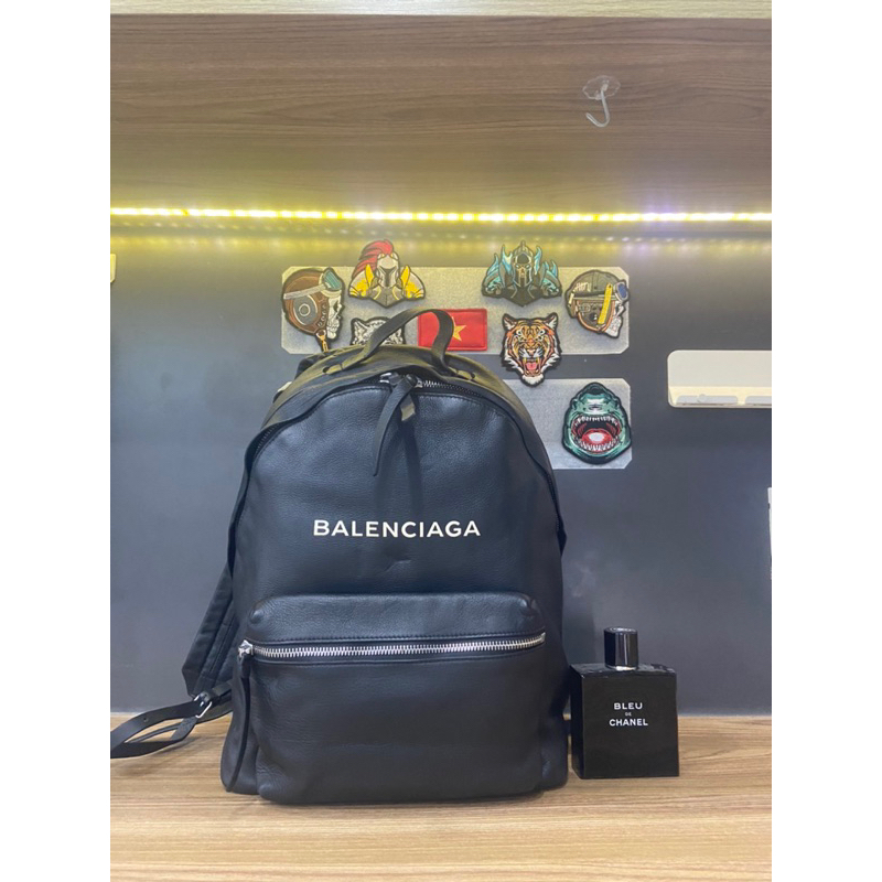 Balo si hiệu Balenciaga