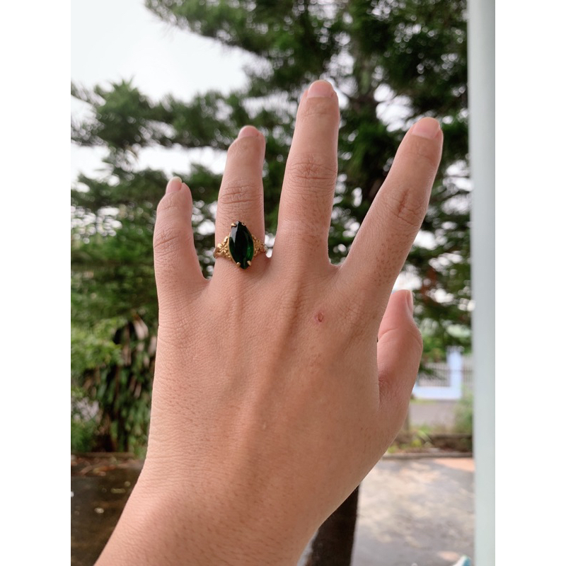 Nhẫn bằng đồng