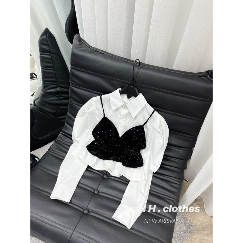 Áo Sơ Mi Tay Bồng Phối Yếm Nhung Đính Đá