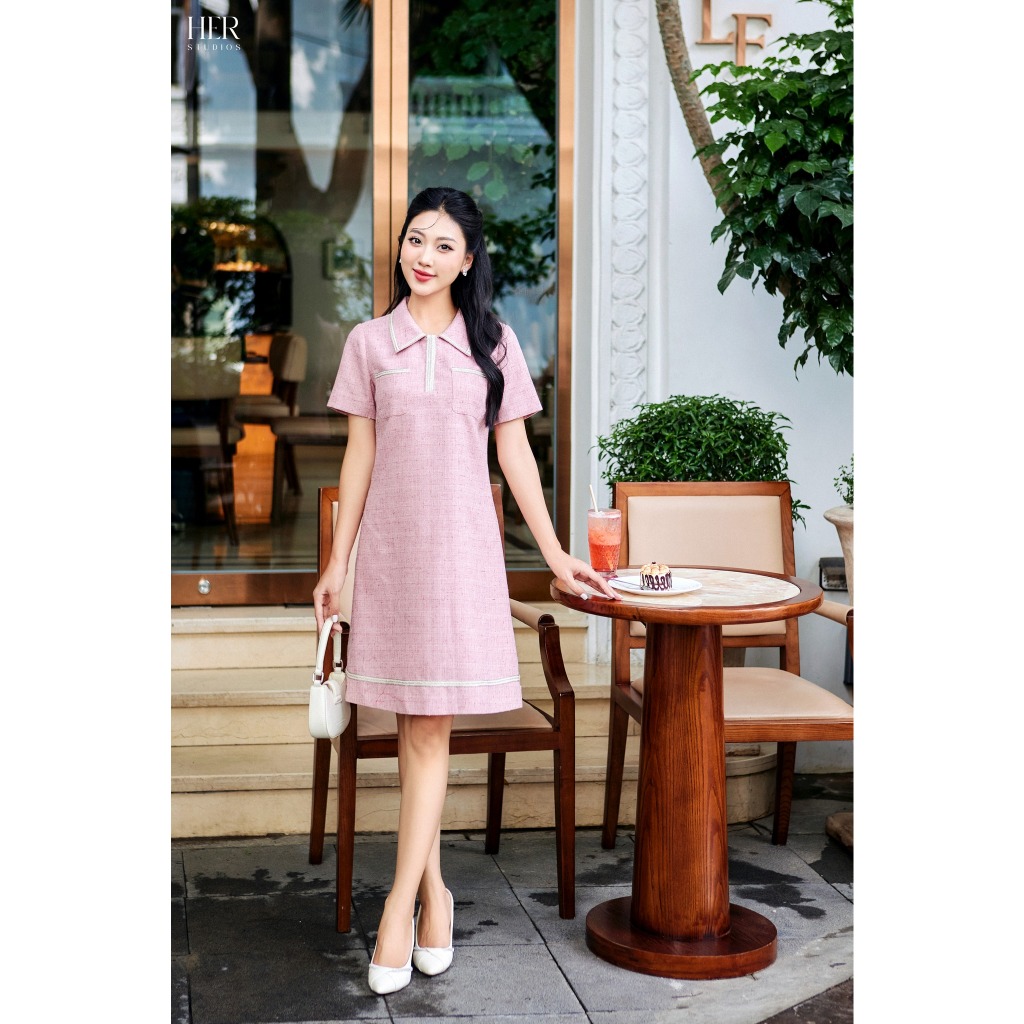 Đầm nữ Herstudios kiểu cổ sơmi dáng suông chất liệu Tweed