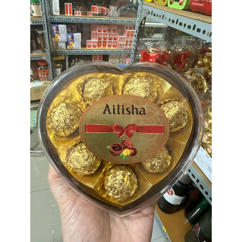 Socola GOLDEN HONGYA trái tim 8 viên Hộp vàng loại ngon