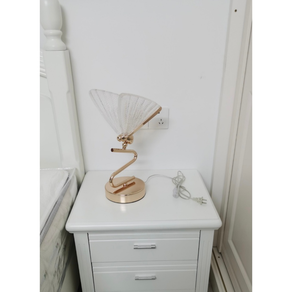 Đèn đặt bàn decor HL510312 đèn ong