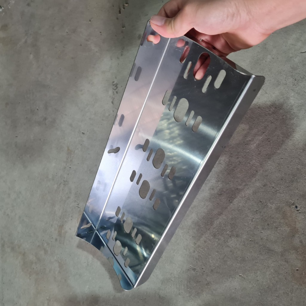 Giá treo 3 cốc lọc 10, 20 inch inox