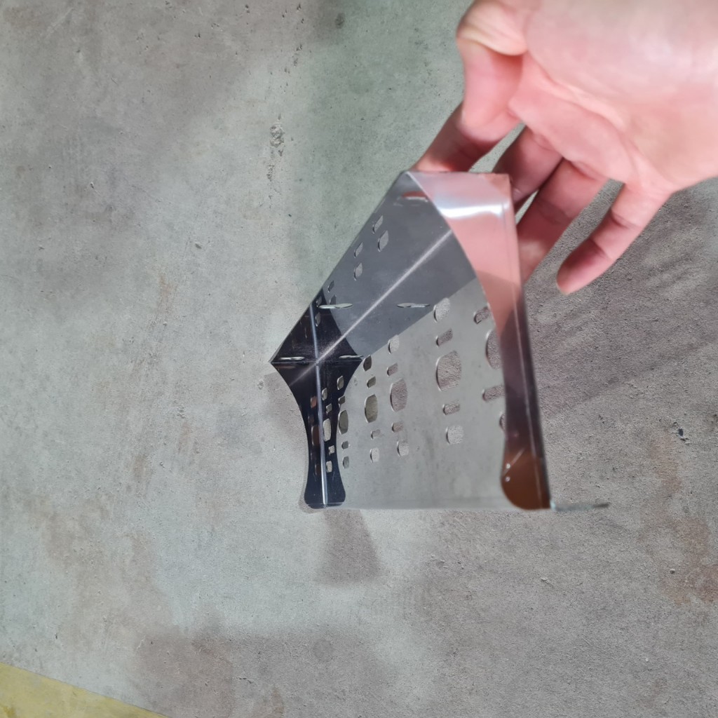 Giá treo 3 cốc lọc 10, 20 inch inox