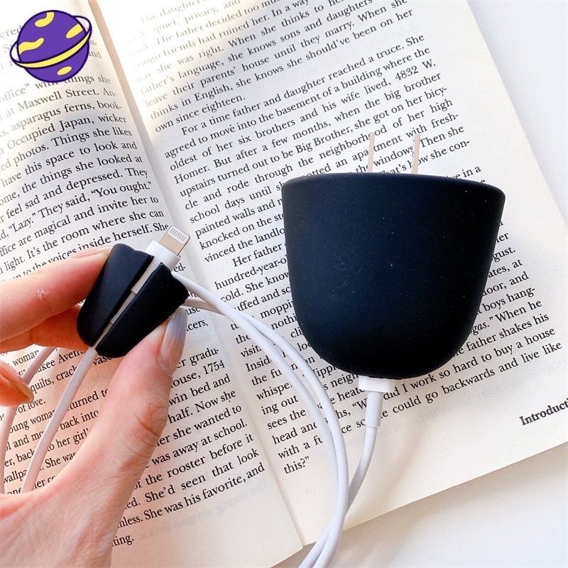 Bộ Đầu Bảo Vệ Củ Sạc Và Cáp Sạc Bằng Silicon Cho Sạc Nhanh PD 18W/20W  IPHONE 11|12|13|14|15 Họa Tiết Hoạt Hình