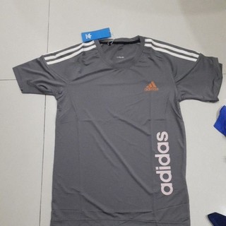 Áo thun thể thao nam size M