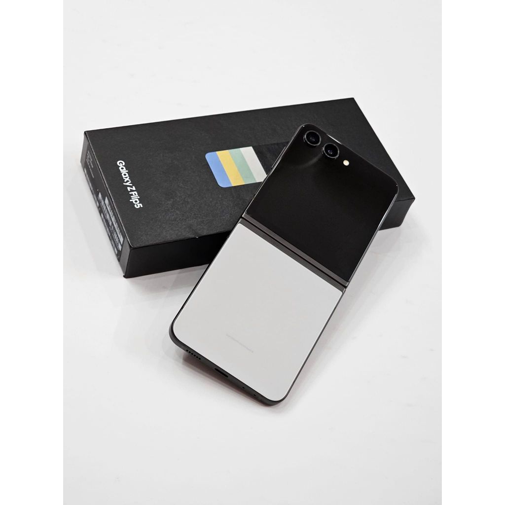 Điện thoại SS Galaxy Z Flip5 5G  Công Ty mới Fullbox nguyên seal