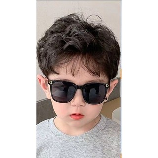 Kinh UNISEX CHỮ D Hot Hit Cho Bé