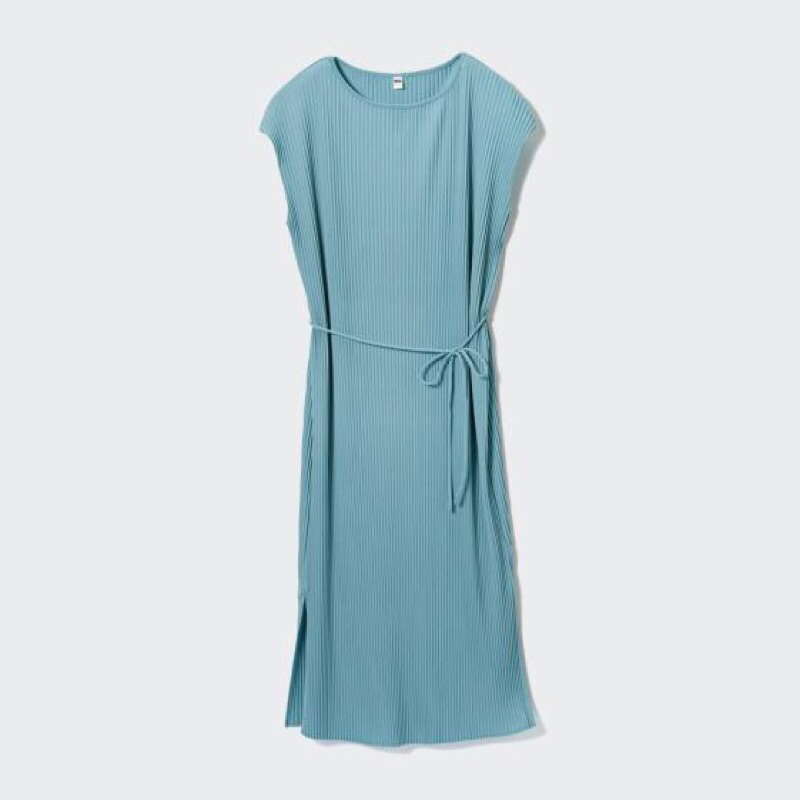 Váy uni..qlo mua tại Nhật màu xanh ngọc size M