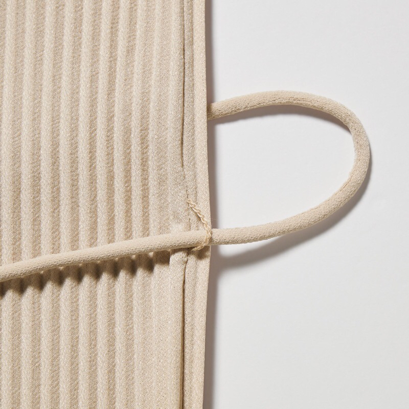 Váy uni..qlo mua tại Nhật màu xanh ngọc size M