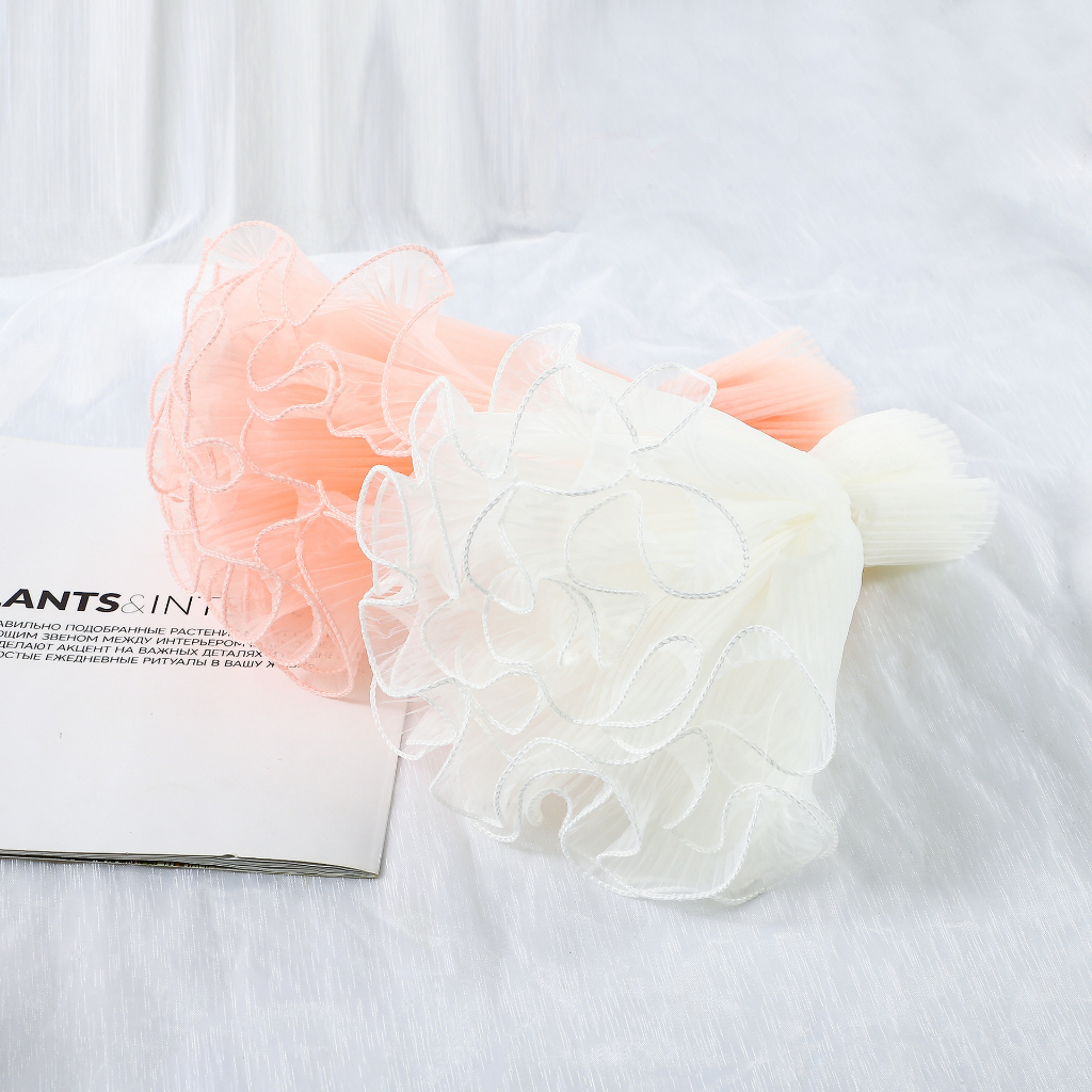 Giấy gói hoa, cuộn voan sóng viền trơn, viền ngọc trang trí loại đẹp