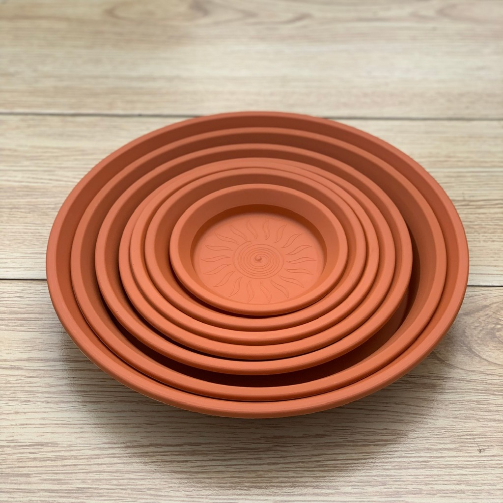 - Đĩa Lót Chậu nhựa Màu CAM ĐẤT, 7 Size, Loại Hàng Mỏng, Nhựa Nguyên Sinh, Dẻo Dai, Đảm Bảo Công Năng Lót Chậu.