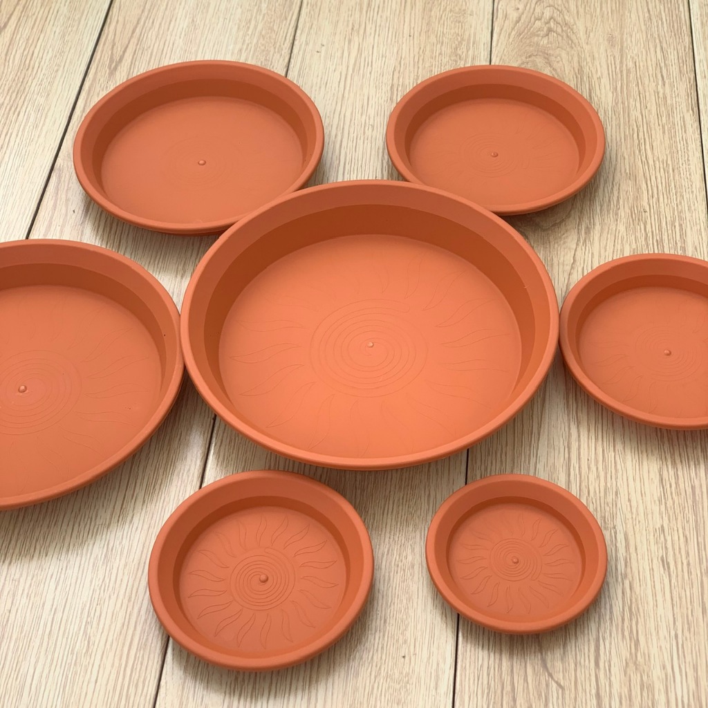 - Đĩa Lót Chậu nhựa Màu CAM ĐẤT, 7 Size, Loại Hàng Mỏng, Nhựa Nguyên Sinh, Dẻo Dai, Đảm Bảo Công Năng Lót Chậu.