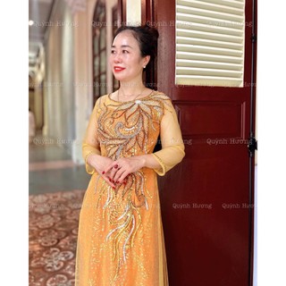 Áo dài bà sui - Áo dài kim sa thiết kế 6 tà đính đá thủ công cho mẹ by Quỳnh Hương